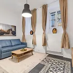 Apartment The Modern Escape *