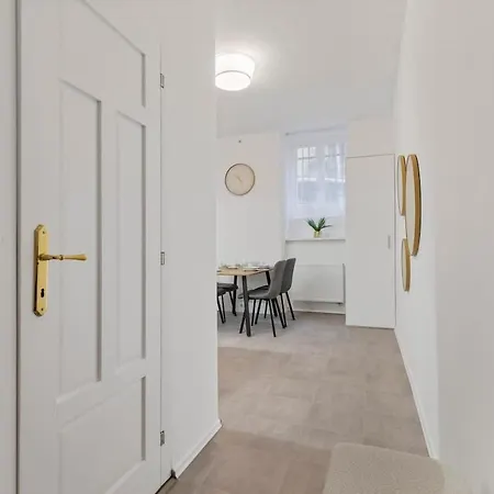 Apartment The Modern Escape