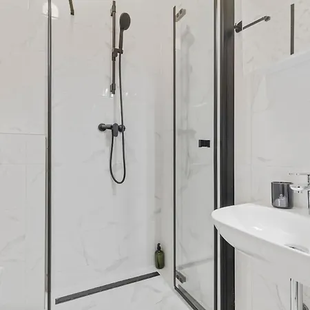 The Modern Escape Apartment Pressburg