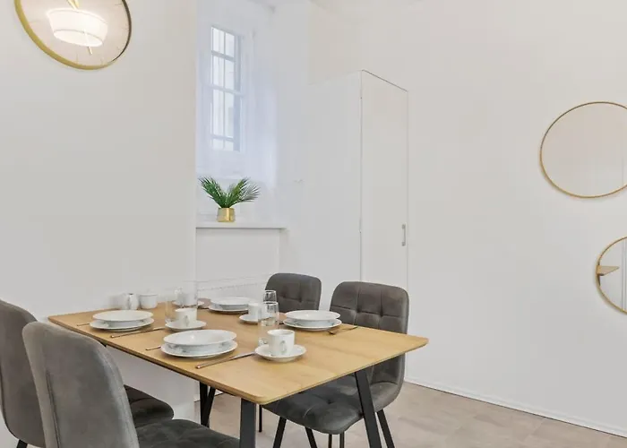 The Modern Escape * براتسيلافا