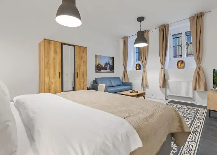 The Modern Escape * براتسيلافا